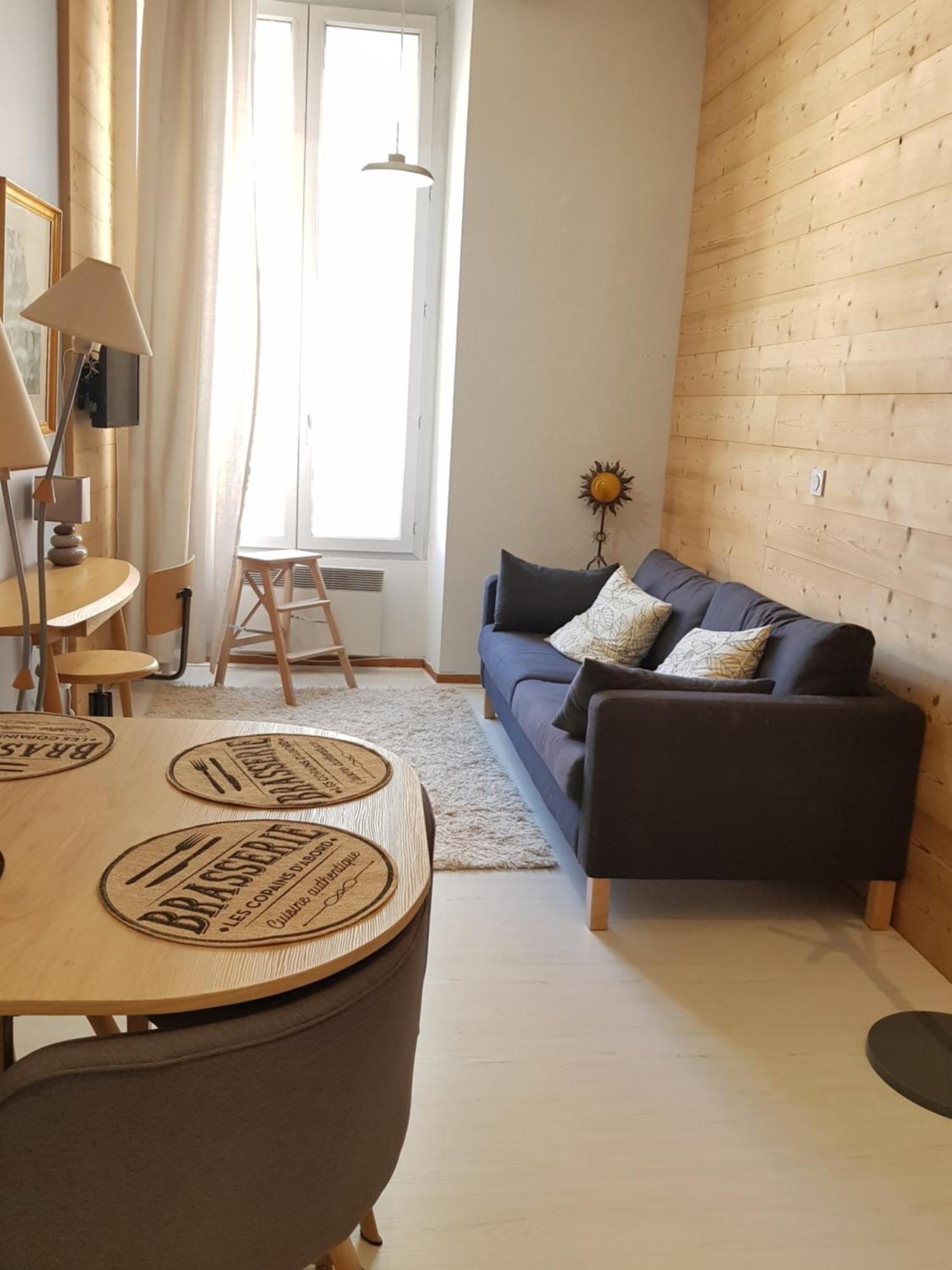 Le Petit Chalet De Grenoble Eksteriør bilde